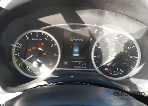 2018 Nissan Sentra S z USA, uszkodzony, nr VIN 3N1AB7AP8JY252110